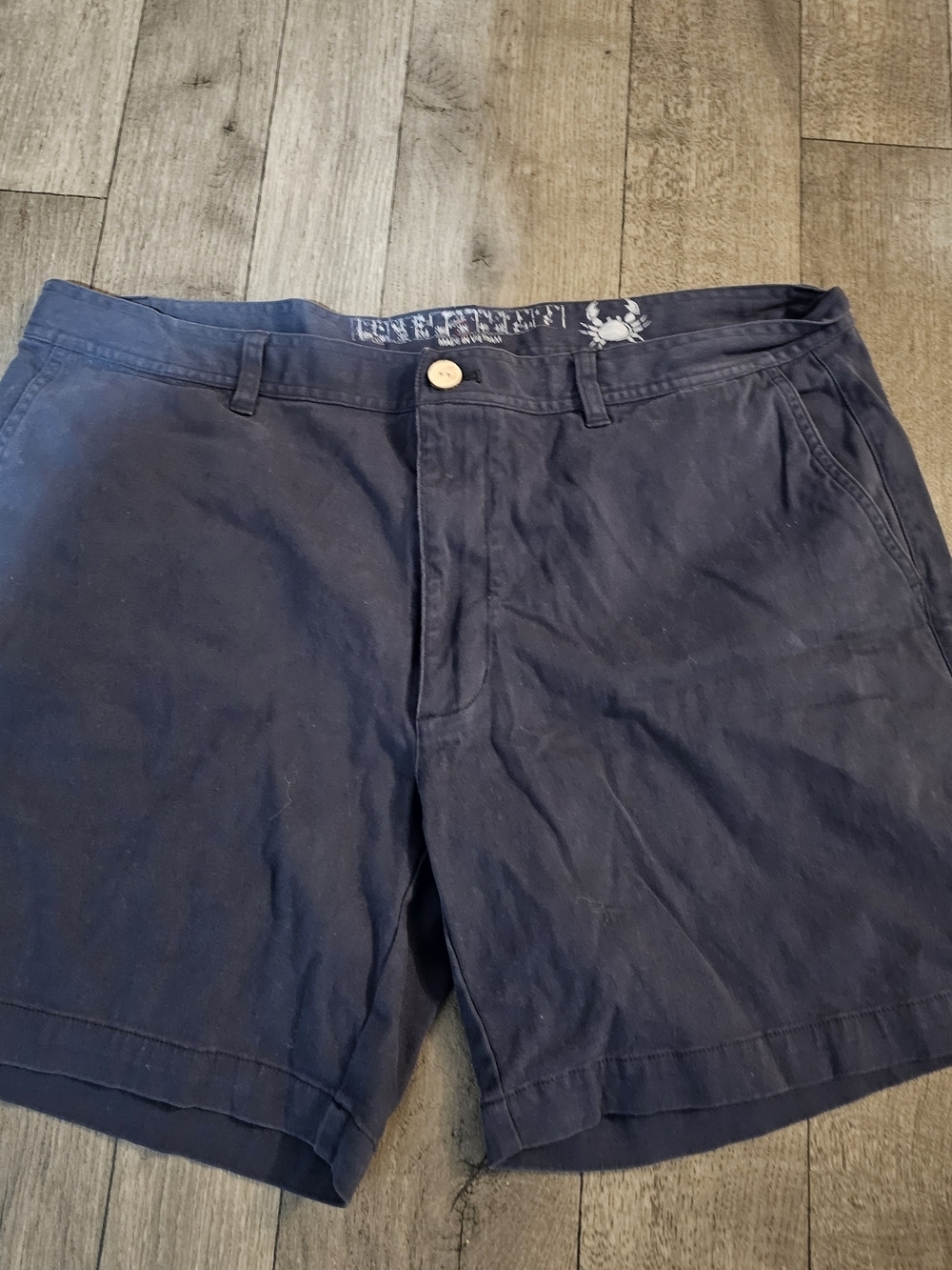 Coast Dock Shorts Size 38 {Bx22}